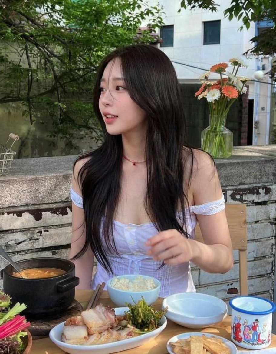 Pose Remix carousel 14